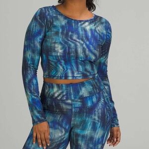 Lululemon Wunder Train Cropped Long Sleeve Shirt *Foil
Shapeshifter Flux Blue